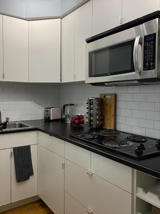 Lovely Condo 밴쿠버 외부 사진